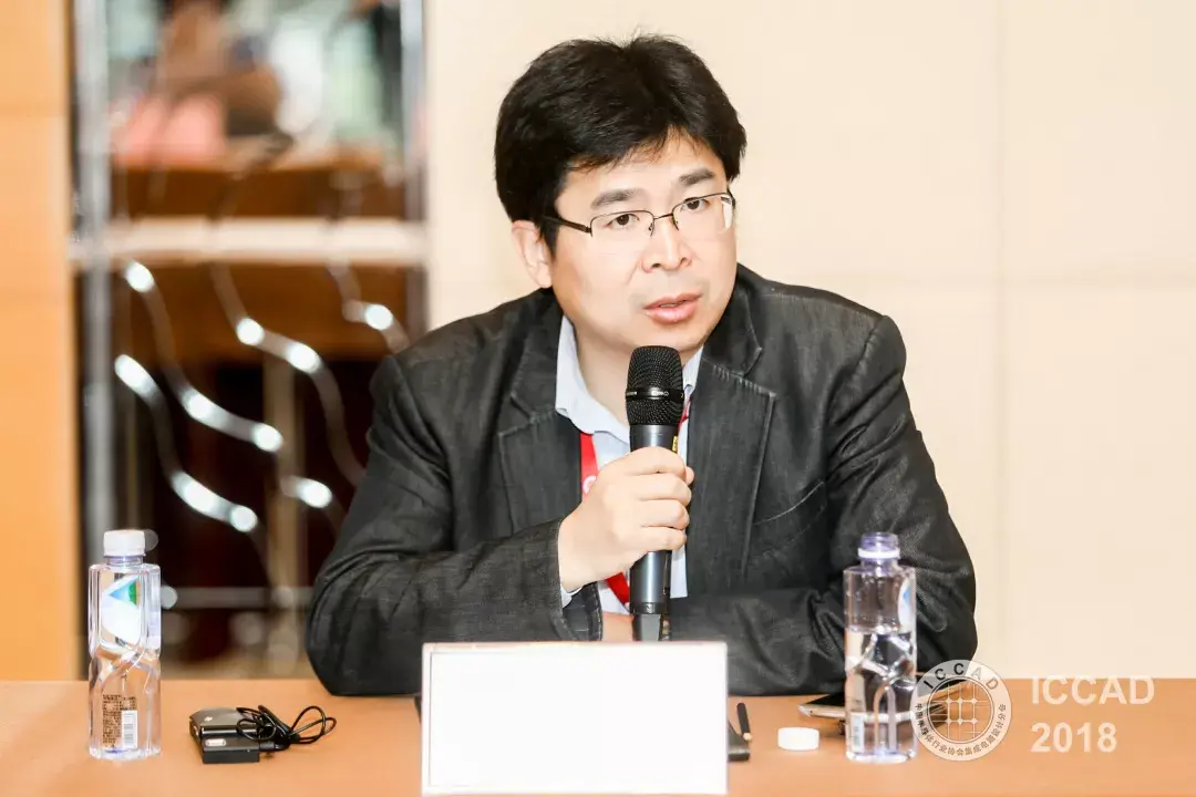 对于小公司如何实现从点到面的突破,华大九天总经理杨晓东给出他的