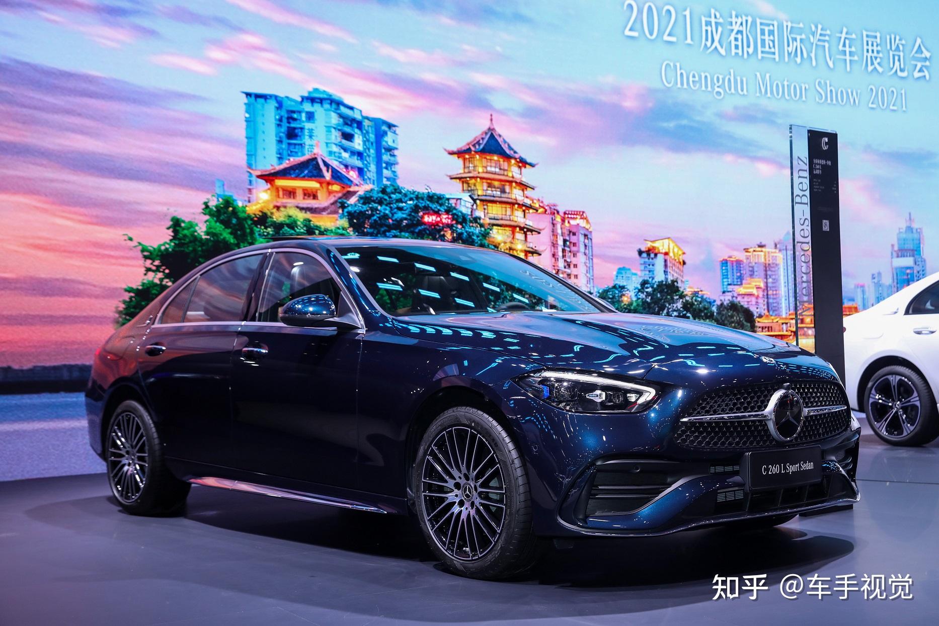 欢迎光临"星"世界 梅赛德斯-奔驰携创新豪华产品阵容亮相2021成都国际