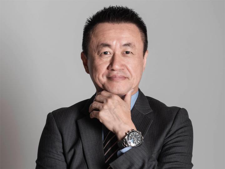 "让企业主的心灵变得高尚,让企业改变茁壮"