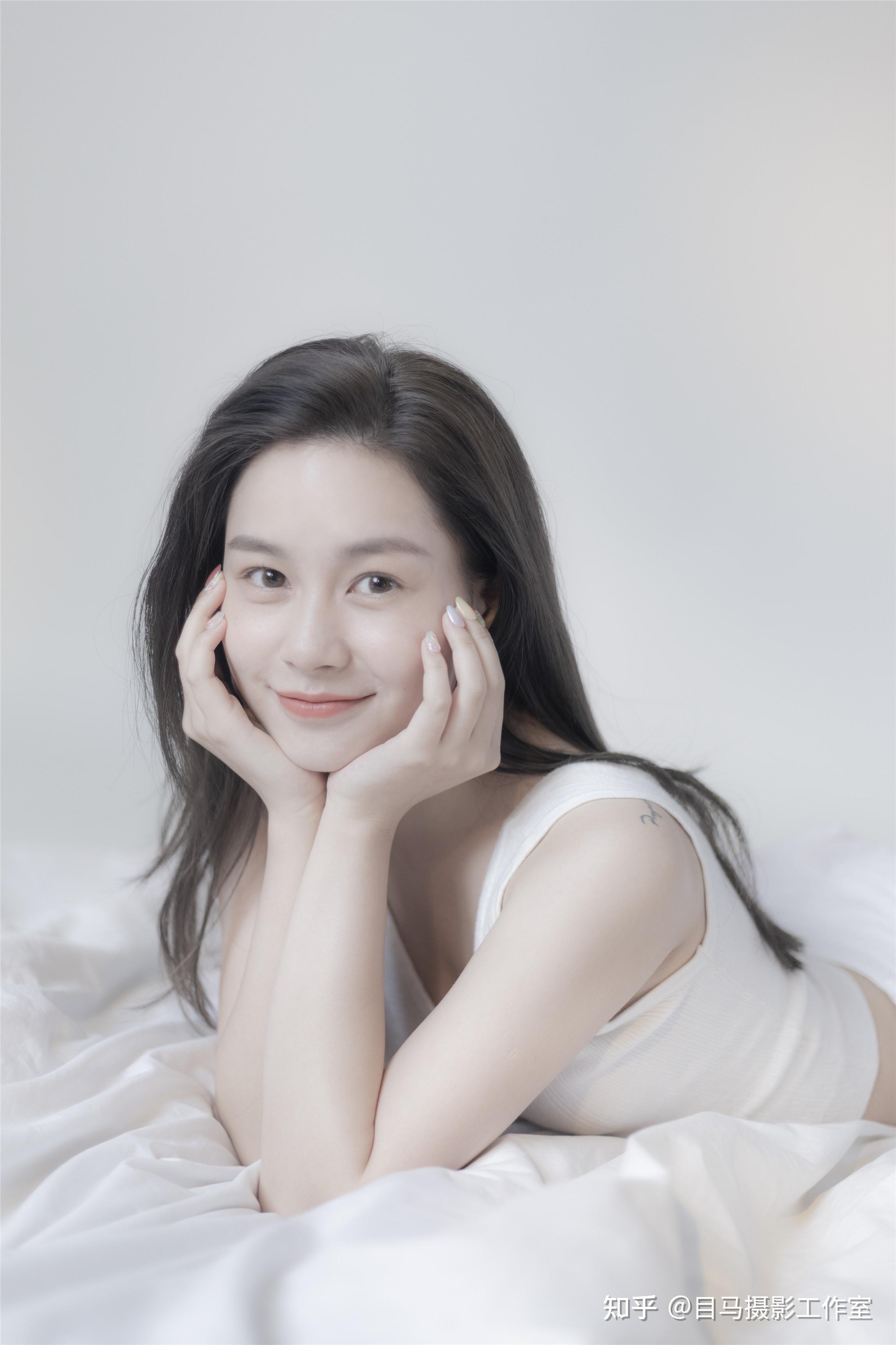 大学生一个,想拍艺术照,一般拍一套艺术照要多少钱啊? - 知乎