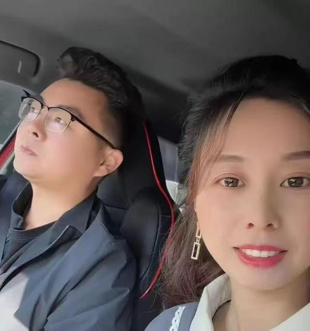 田静和郭威春节没有回九江田静遭到退货危机直播被迫中止