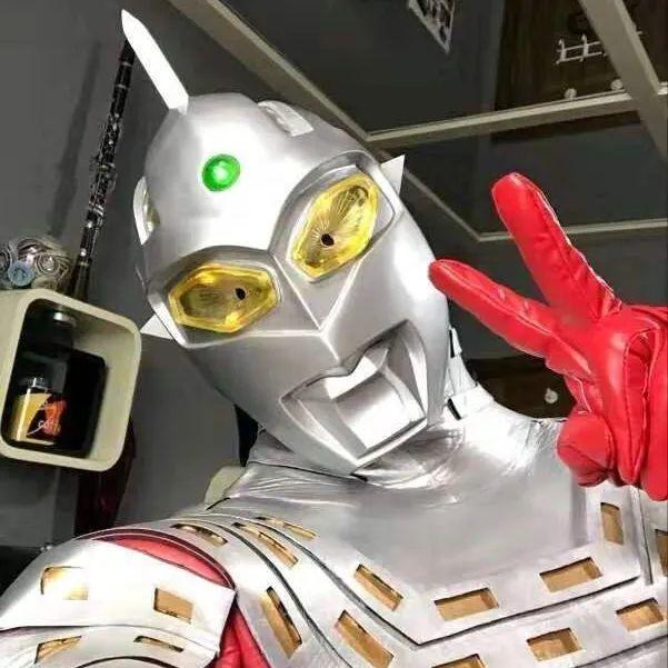 有没有带有沙雕之气凹凸曼头像