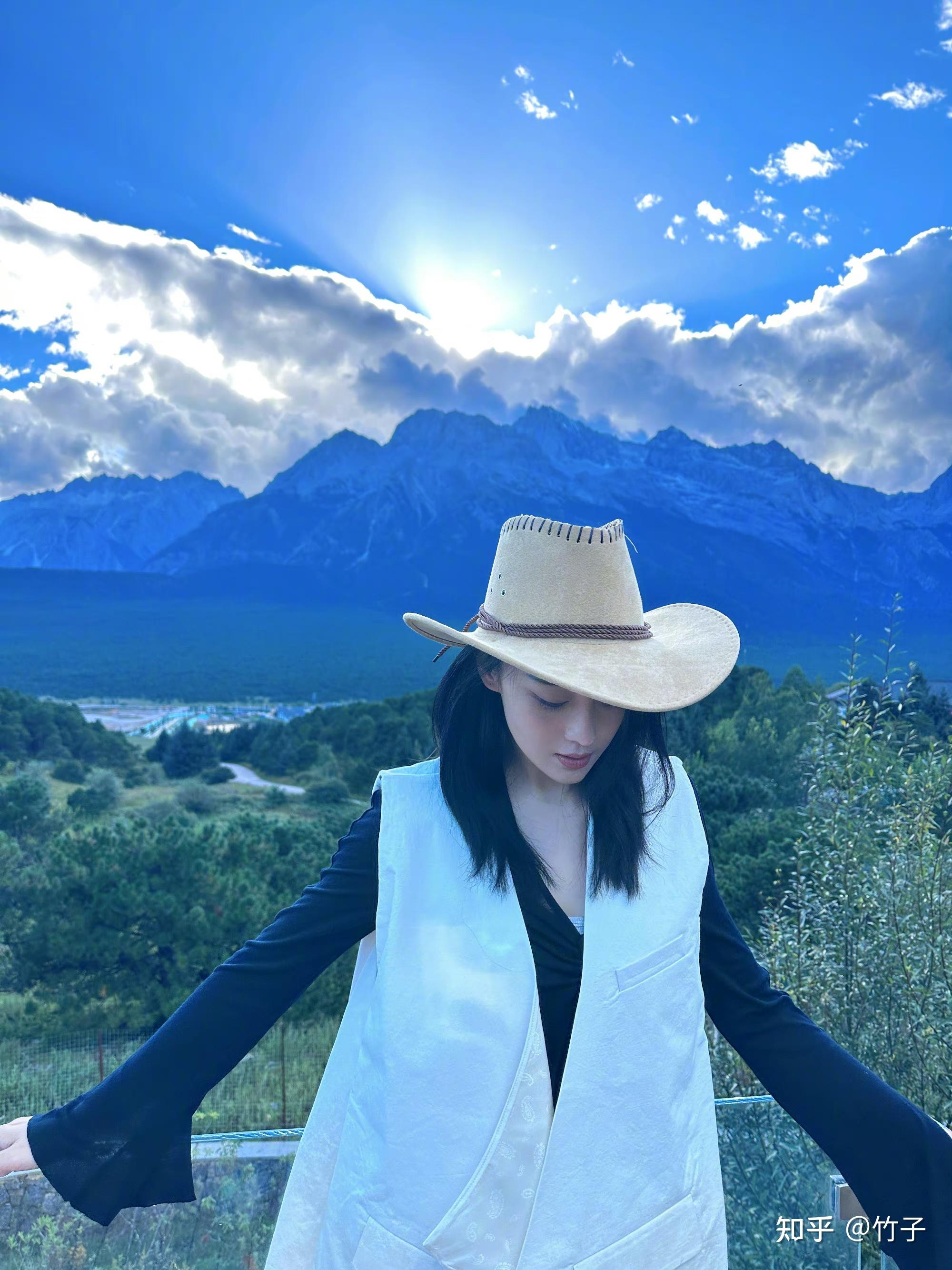 你们收集的美女图片最美的是哪几张? - 知乎