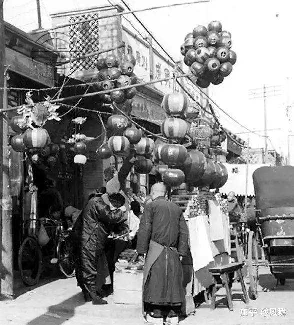 别样的广告牌幌子