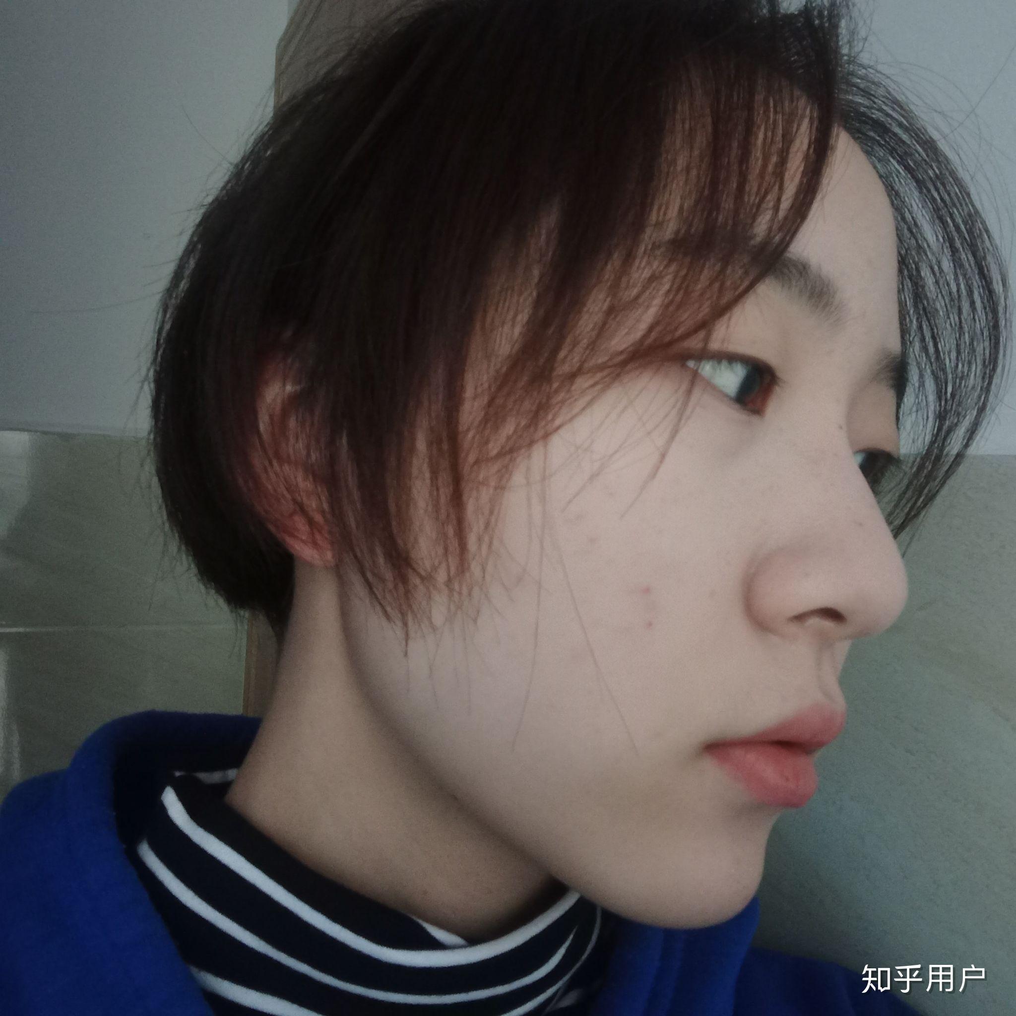 高颧骨长脸尖下巴适合什么发型,女生的?