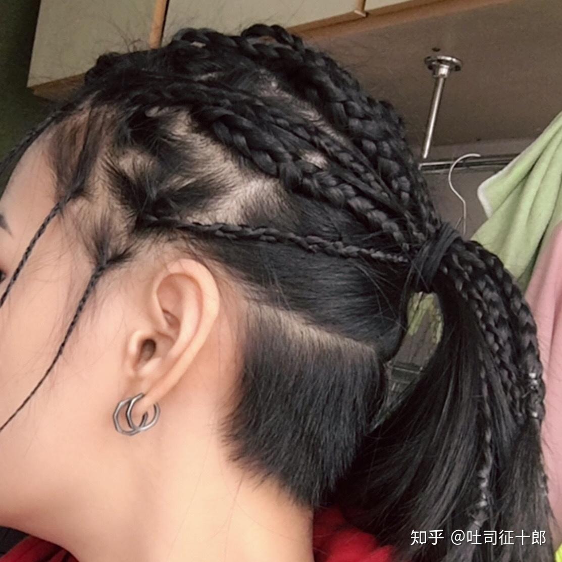 你们觉得女生把脑袋后面的头发剃了怎么样? - 知乎