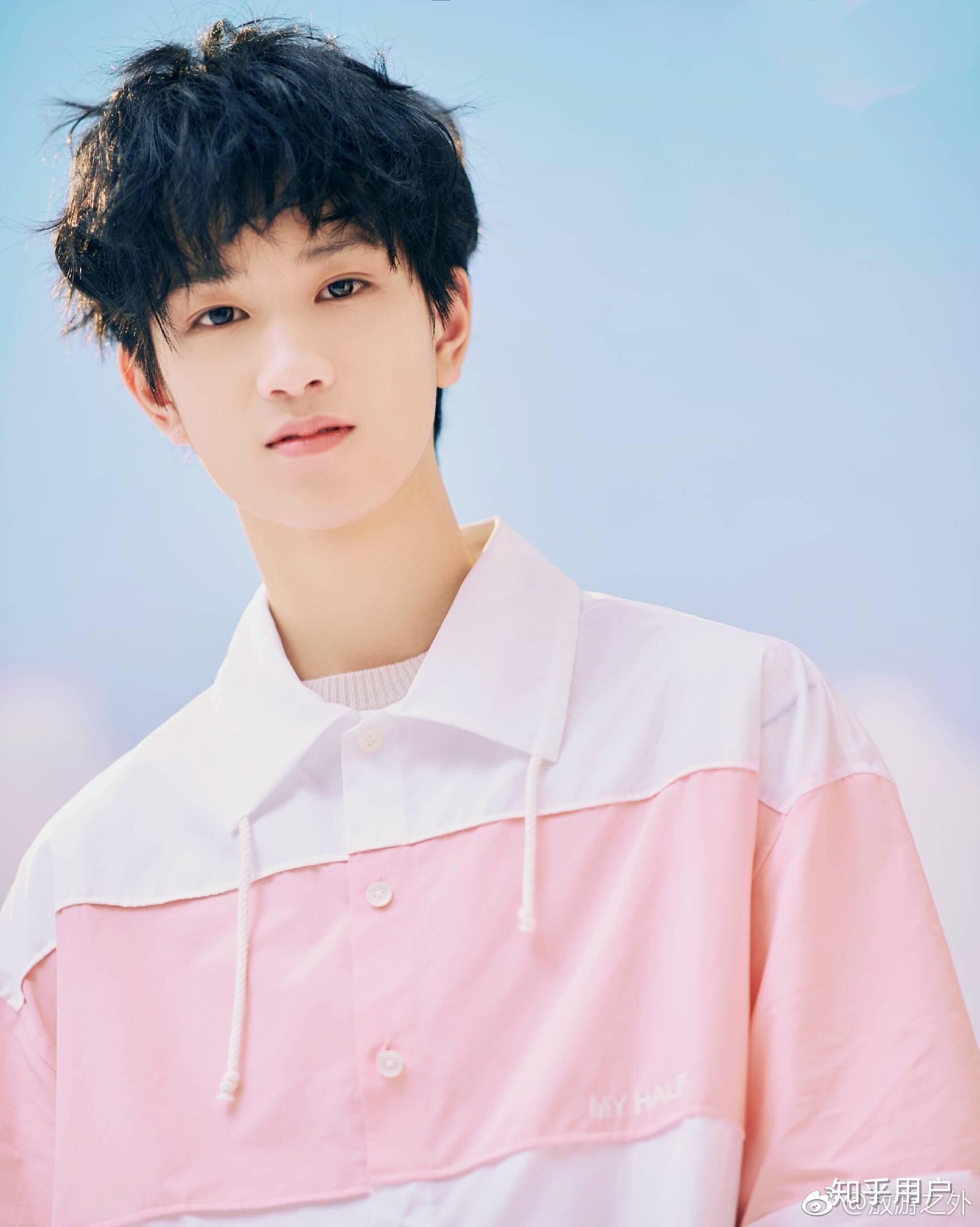 你最喜欢的敖子逸的饭拍或者图片是什么