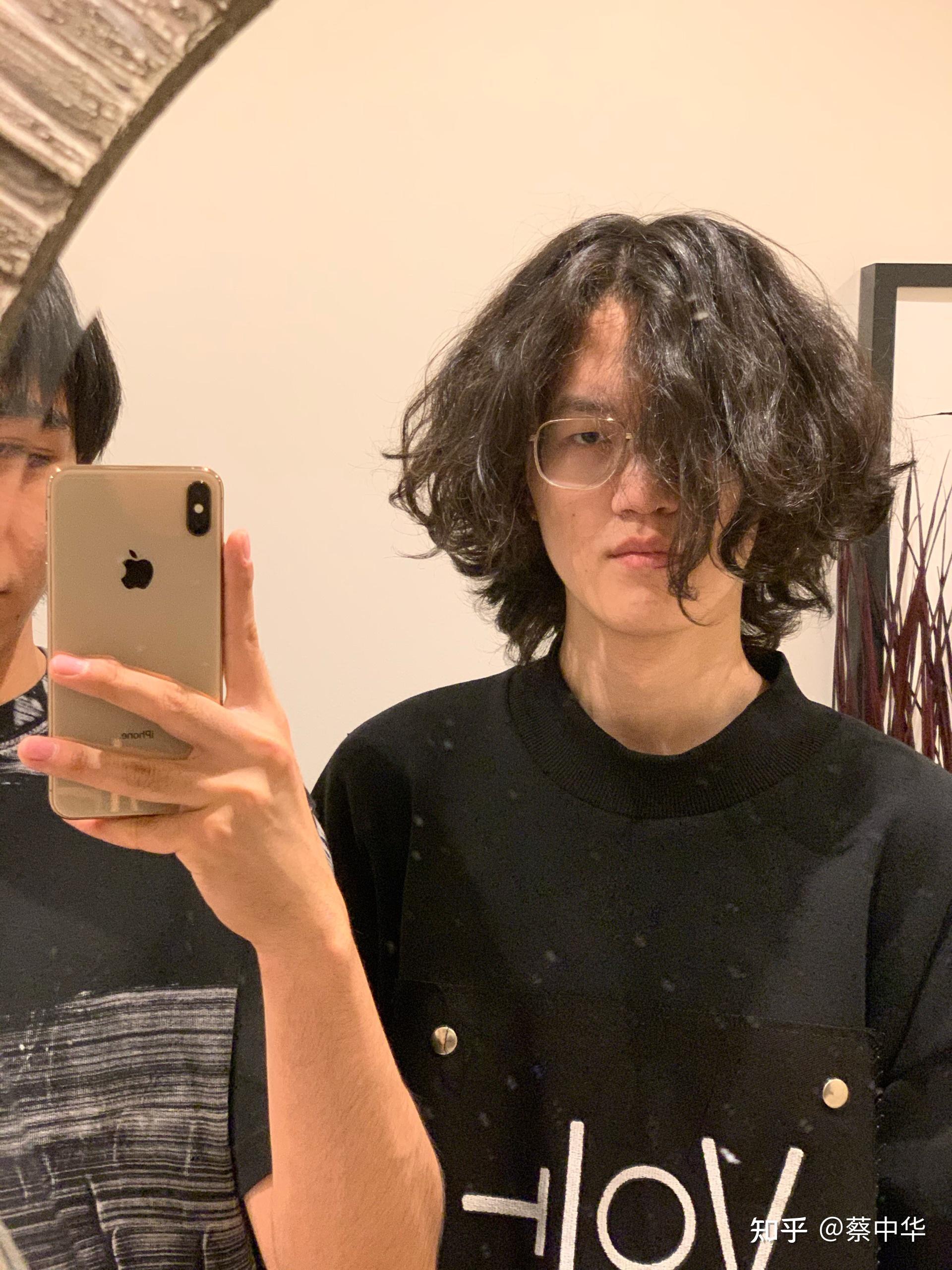 自来卷男生留长发是怎么样的一种体验? - 知乎