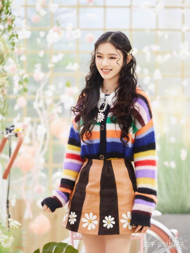 时尚美妆类综艺《beauty小姐》后,时尚博主的特质在林允身上愈发明显